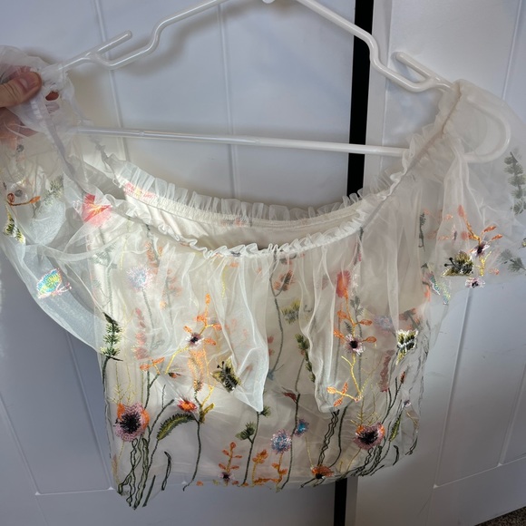 Layered embroidered off the shoulder tee - Picture 2 of 6